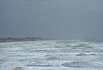 Belgische Küste: Strand zwischen Wenduine und de Haan / Le Coq bei Sturm