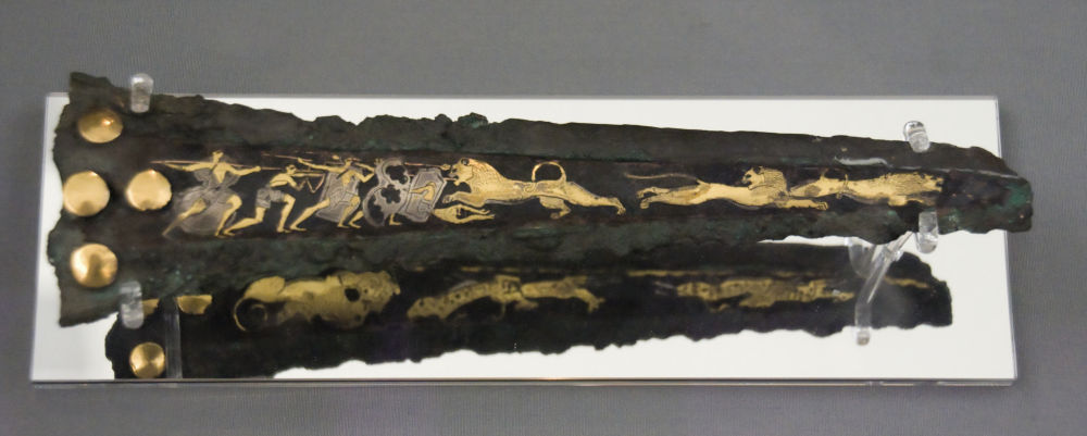 Mykenischer Dolch mit Einlegearbeiten - Nationalmuseum in Athen