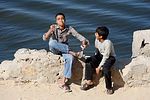 Jungen am Nil in Luxor / Ägypten 2010