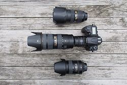 <p>Oben: AF-S Nikkor 2,8 24-70 mm</p>
<p>Mitte: Nikon D700 mit AF-S Nikkor 2,8 70-200 mm VR II und Telekonverter TC 20E III</p>
<p>Unten: AF-S Nikkor 3,5-5,6 28-300 mm VR</p>