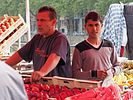 Auf dem Sonntagsmarkt La Batte in Liege / Lüttich