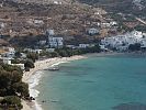 Blick von Tholaria auf die Bucht von Aegiali Amorgos