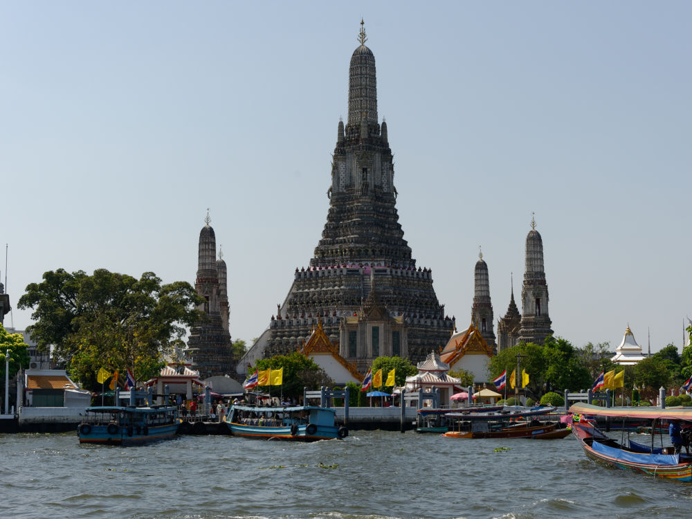 Wat Arun am Chao Phraya in Bangkok